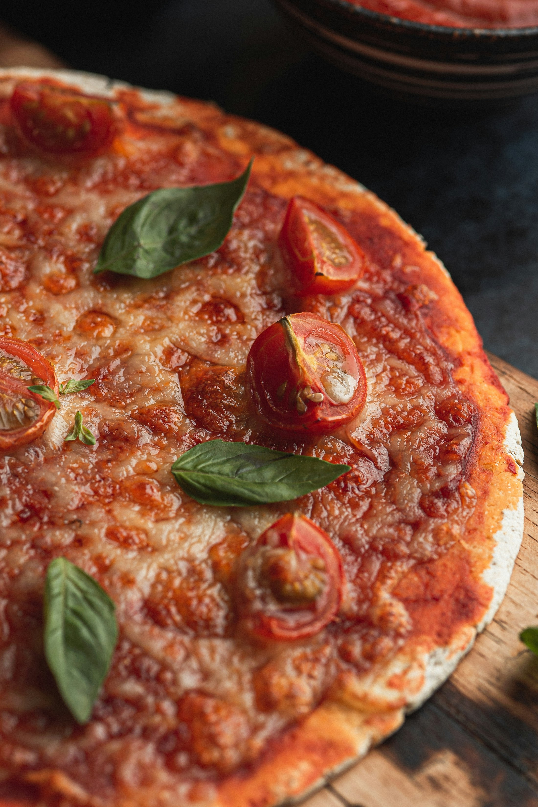 Representative Margherita pizza with fresh basil